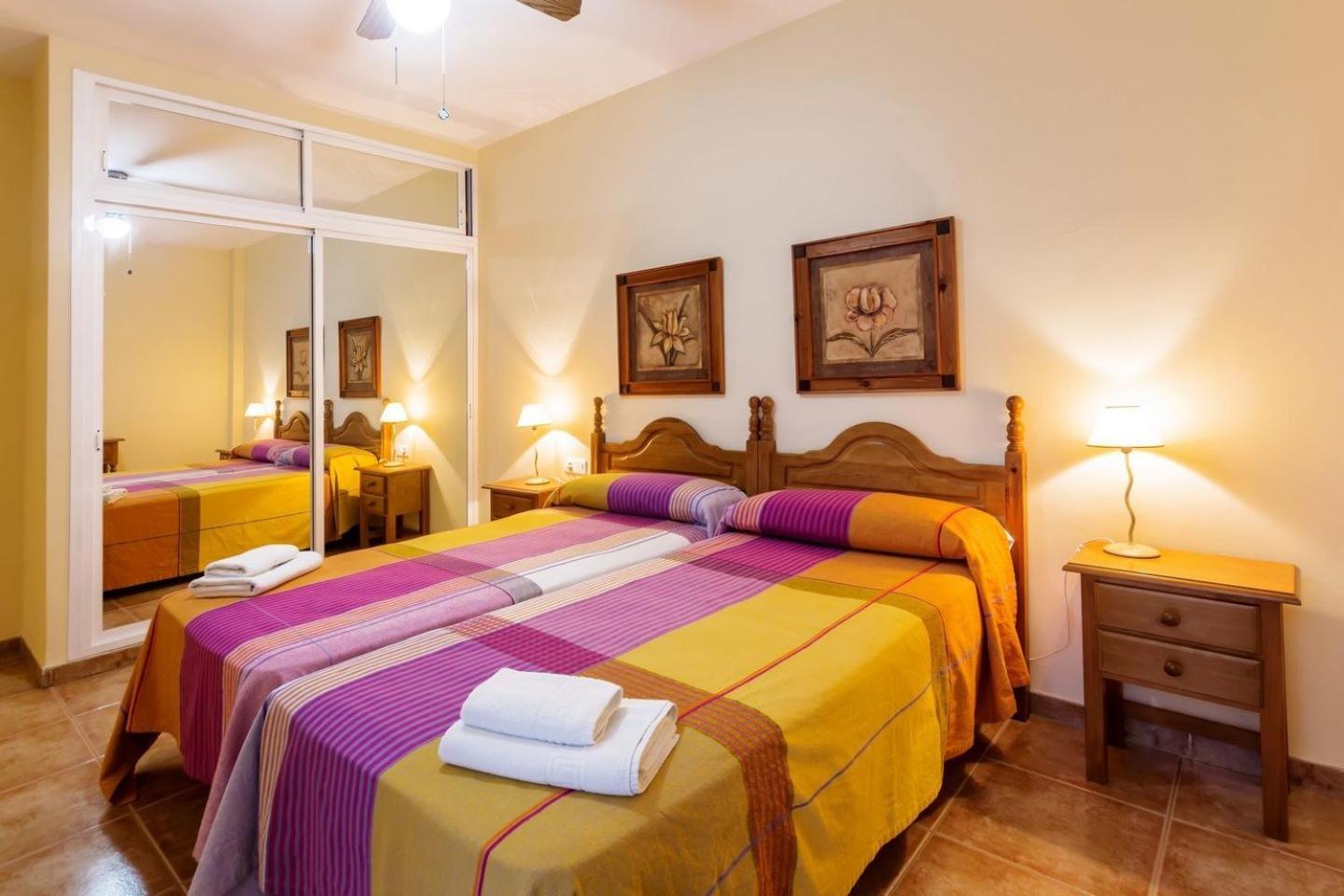 Apartamentos La Casa Del Barrio Maro Dış mekan fotoğraf